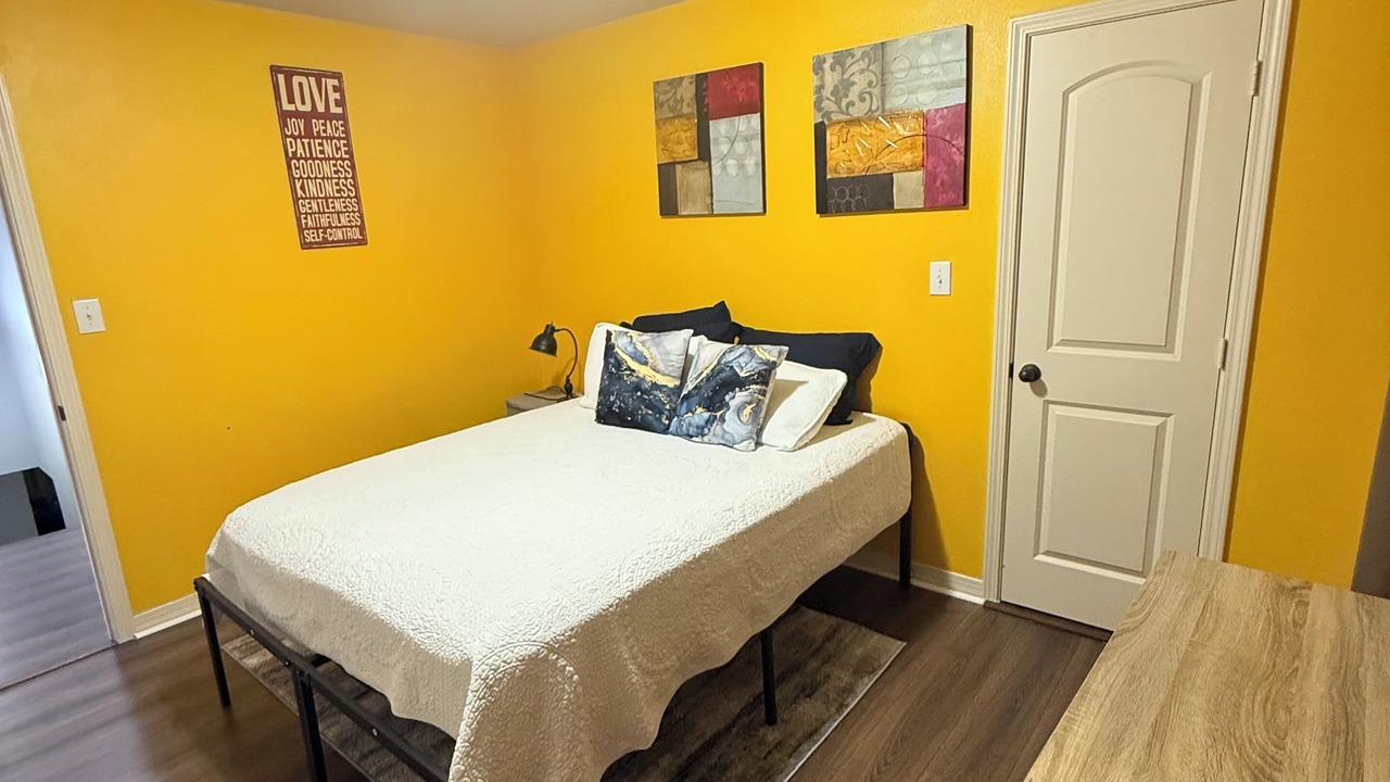 Photo of Bedroom in Gonzales