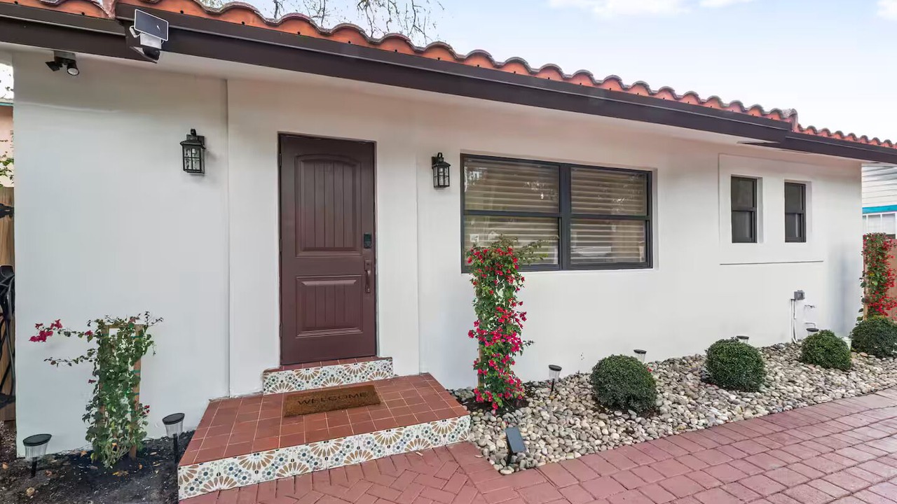 Photo of Outdoor in Beverly Heights