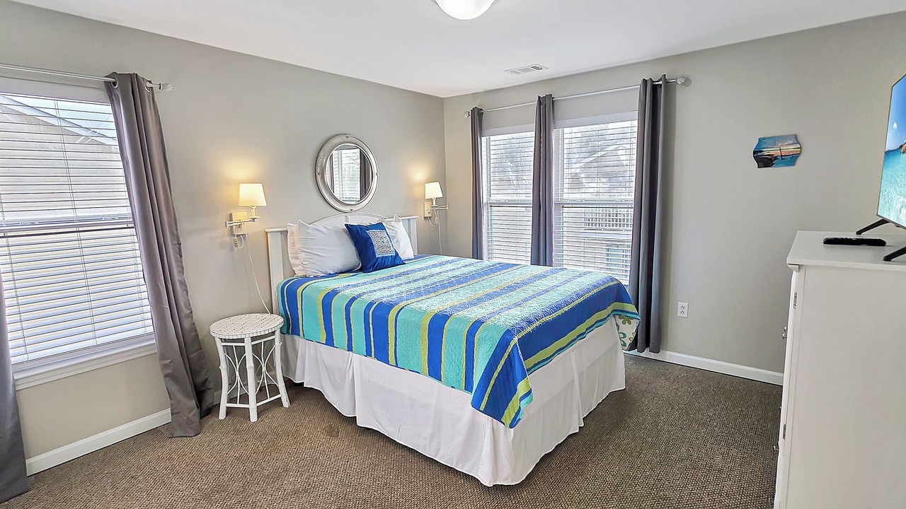 Photo of Bedroom in Gulf Park Estates