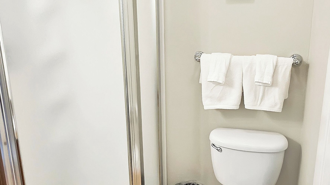 Photo of Bathroom in Gulf Park Estates