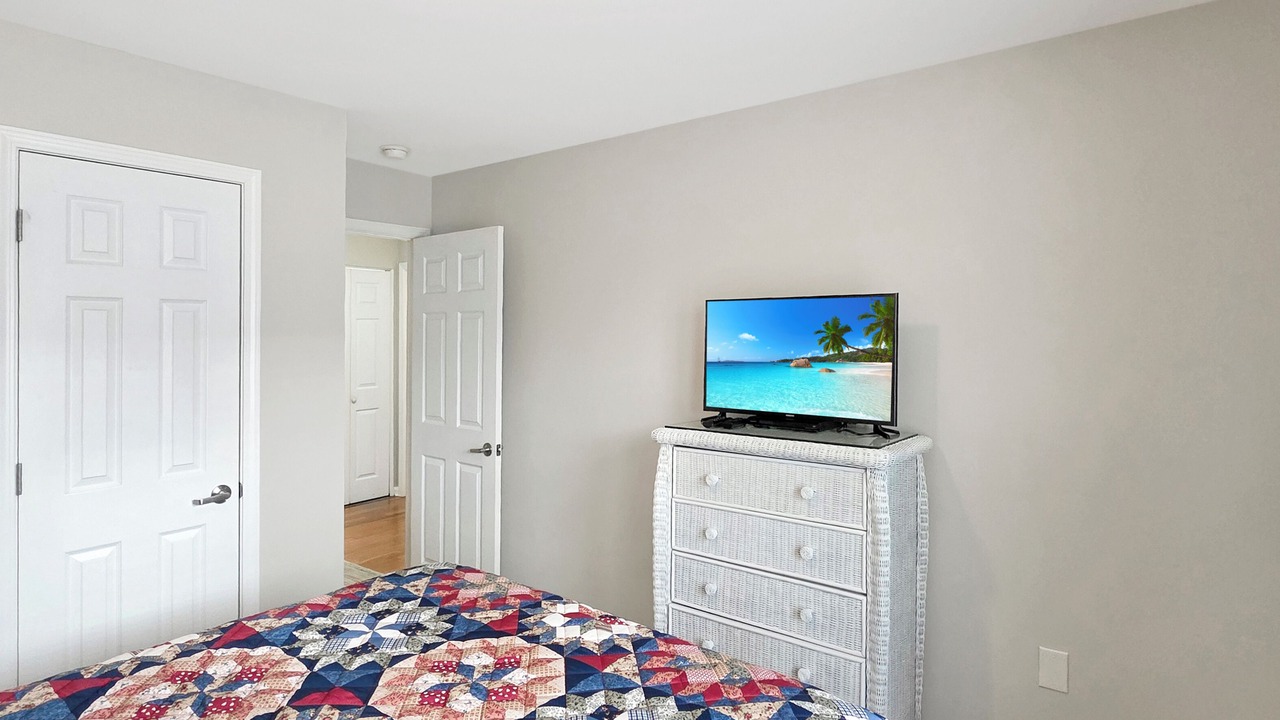 Photo of Bedroom in Gulf Park Estates