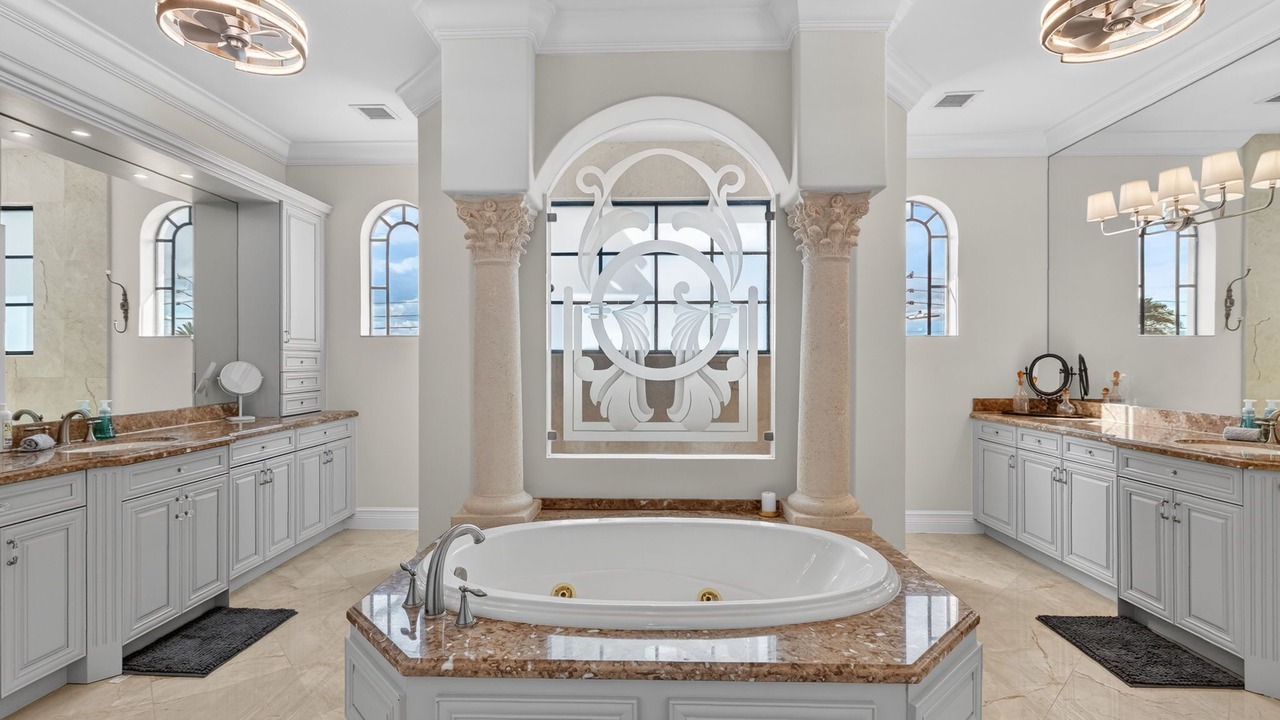 Photo of Bathroom in Lighthouse Point