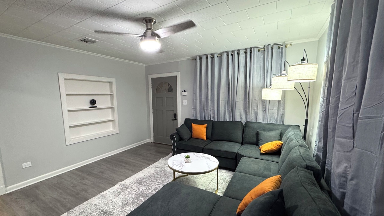 Photo of Livingroom in New Iberia