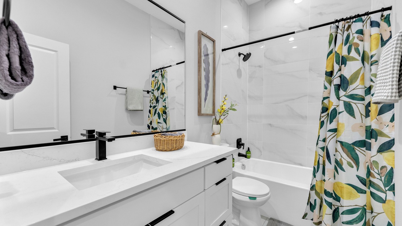 Photo of Bathroom in Grand Prairie