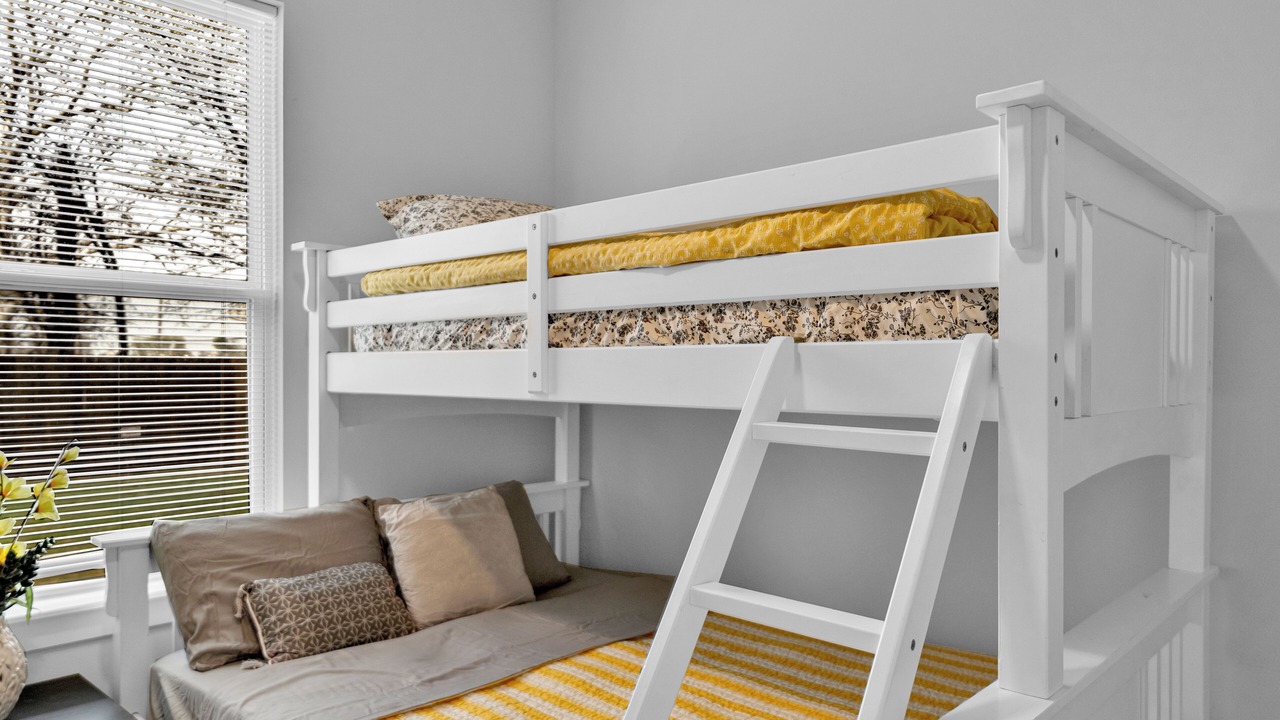 Photo of Bedroom in Grand Prairie