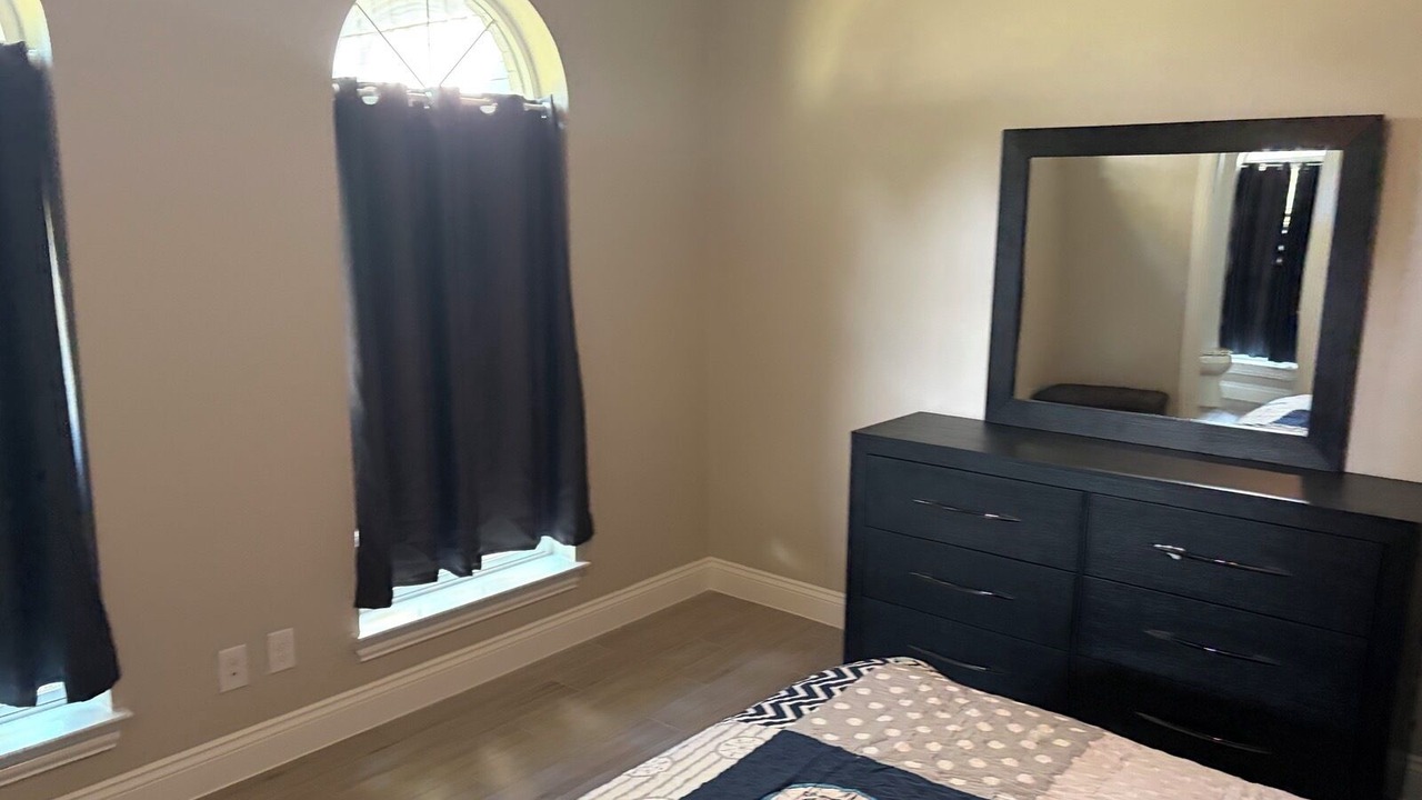 Photo of Bedroom in Eureka