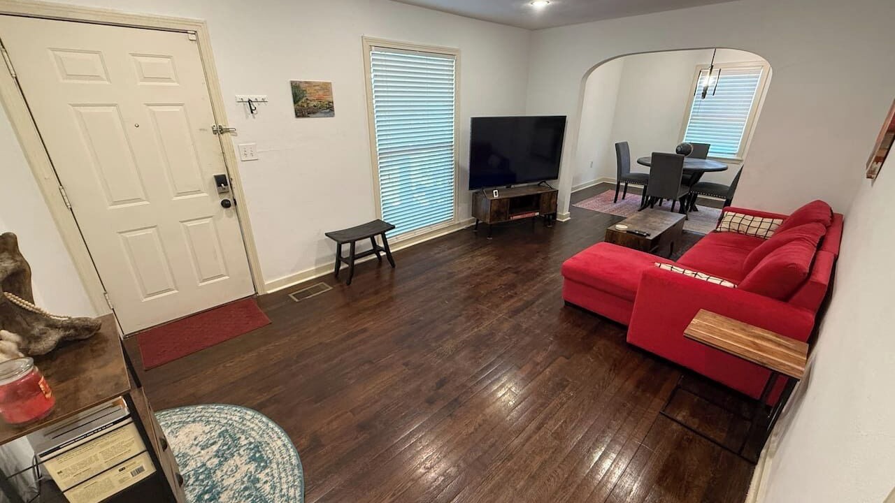 Photo of Livingroom in Fondren