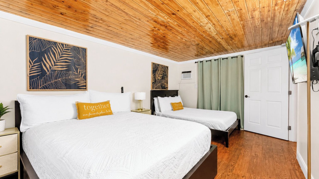 Photo of Bedroom in Cloud Lake