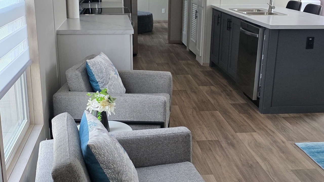 Photo of Livingroom in Ono Island