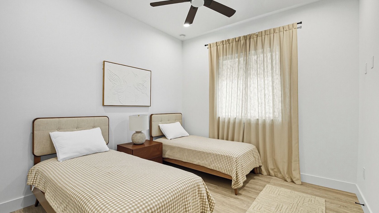 Photo of Bedroom in Pine Valley