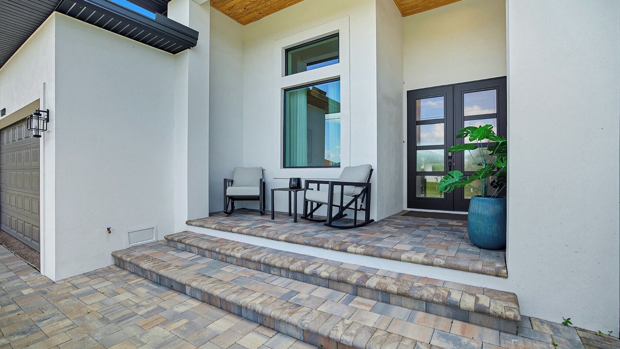 Photo of Patio Balcony in Pine Valley