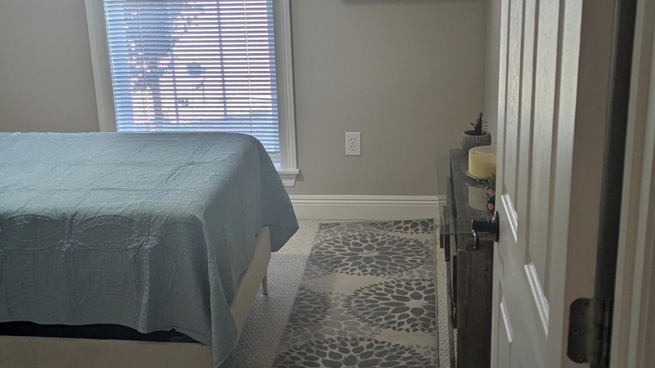 Photo of Bedroom in Tougaloo
