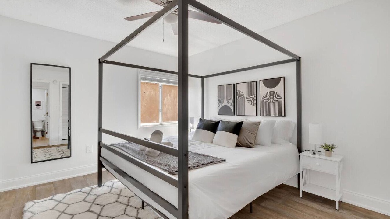 Photo of Bedroom in SoHo