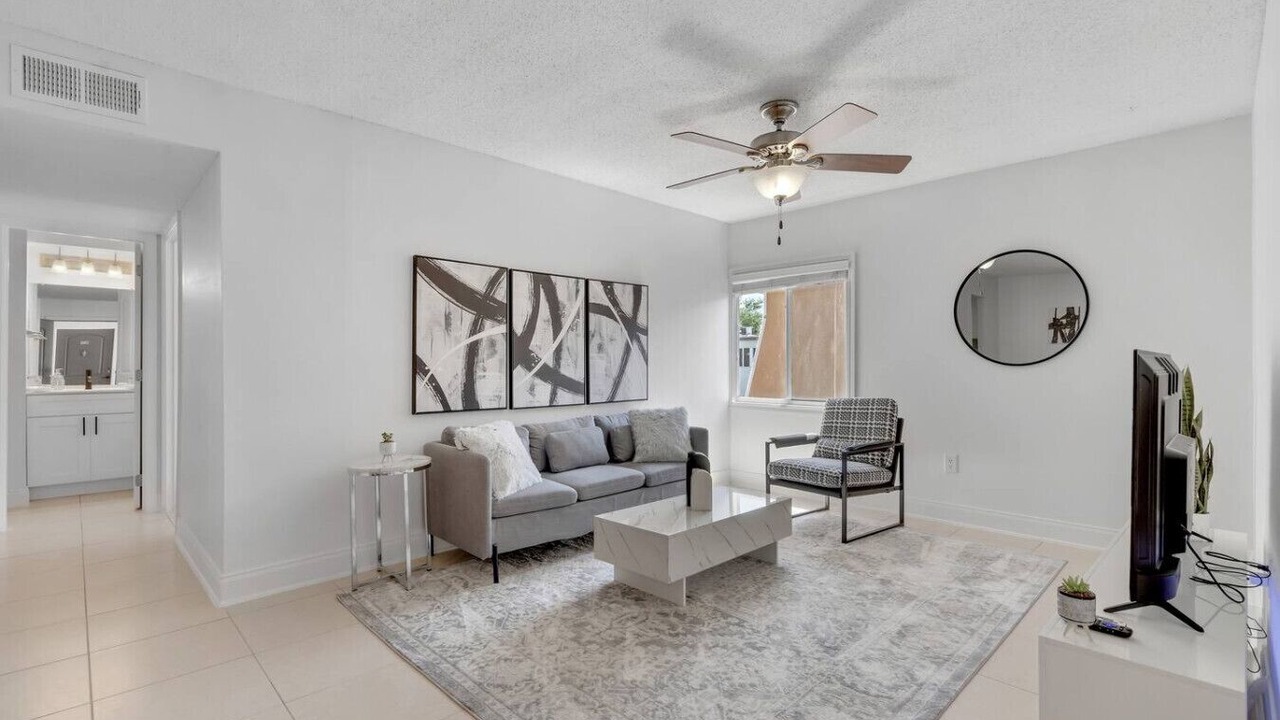 Photo of Livingroom in SoHo
