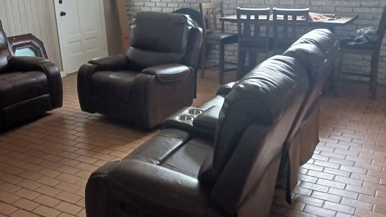 Photo of Livingroom in Overton
