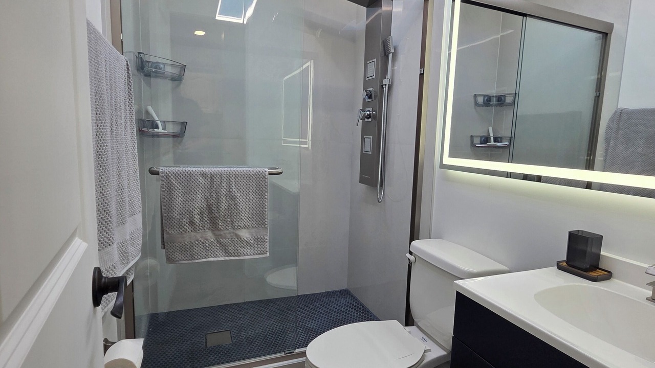 Photo of Bathroom in Swann Estates