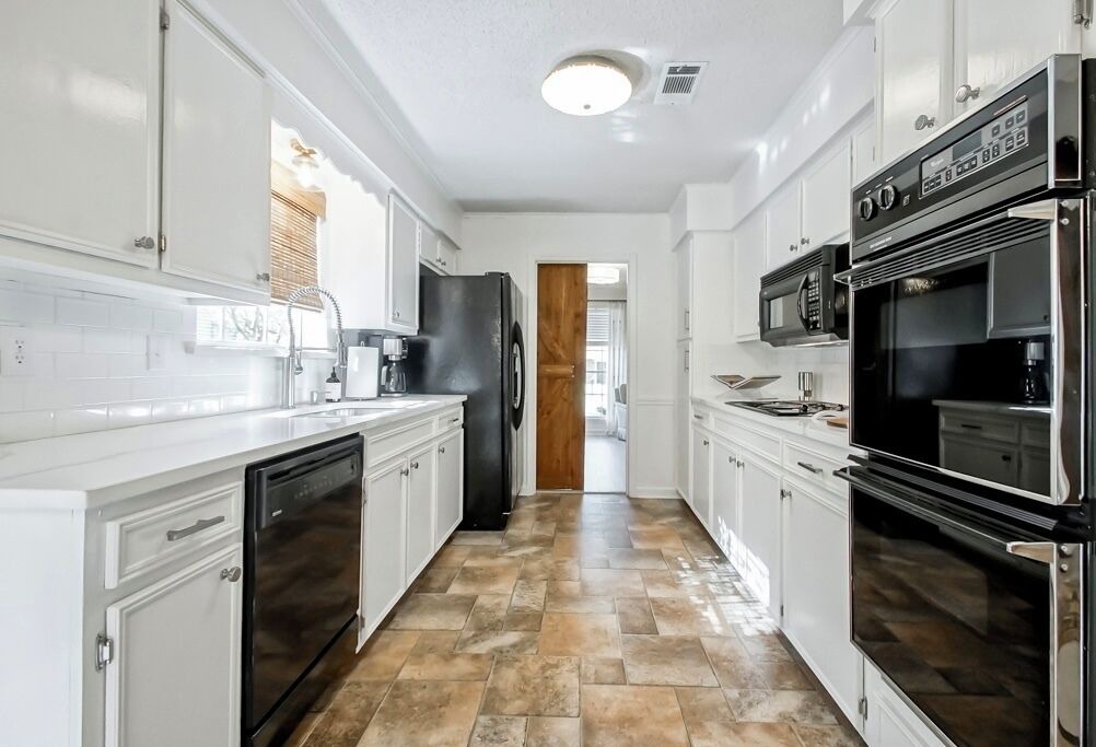 Photo of Kitchen in Highlands - Perkins