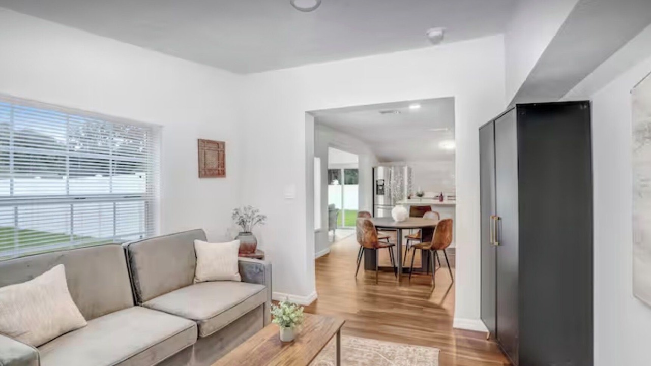 Photo of Livingroom in Downtown Zephyrhills