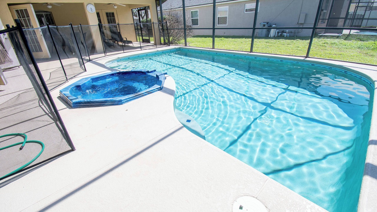 Photo of Outdoor in Orange Tree