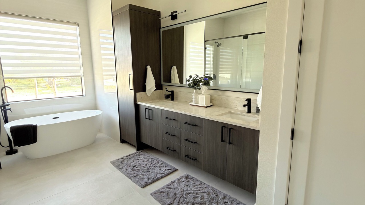 Photo of Bathroom in Pine Valley