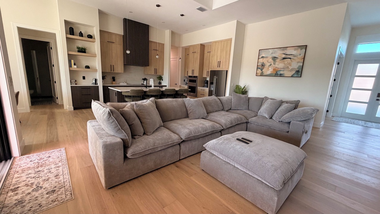 Photo of Livingroom in Pine Valley