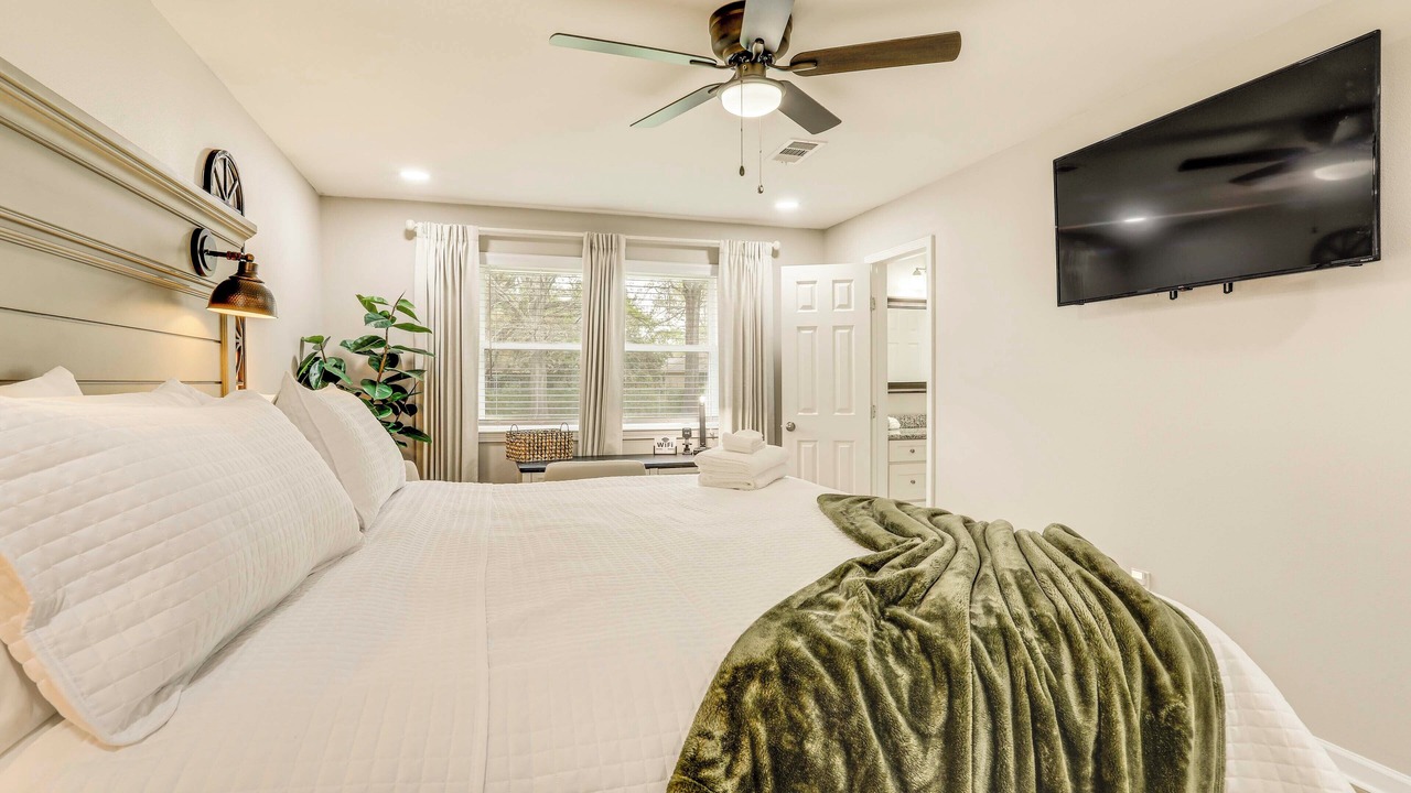Photo of Bedroom in Denham Springs