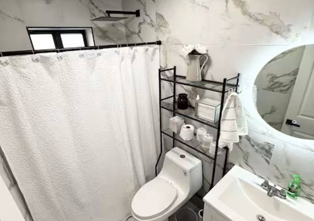 Photo of Bathroom in North Miami