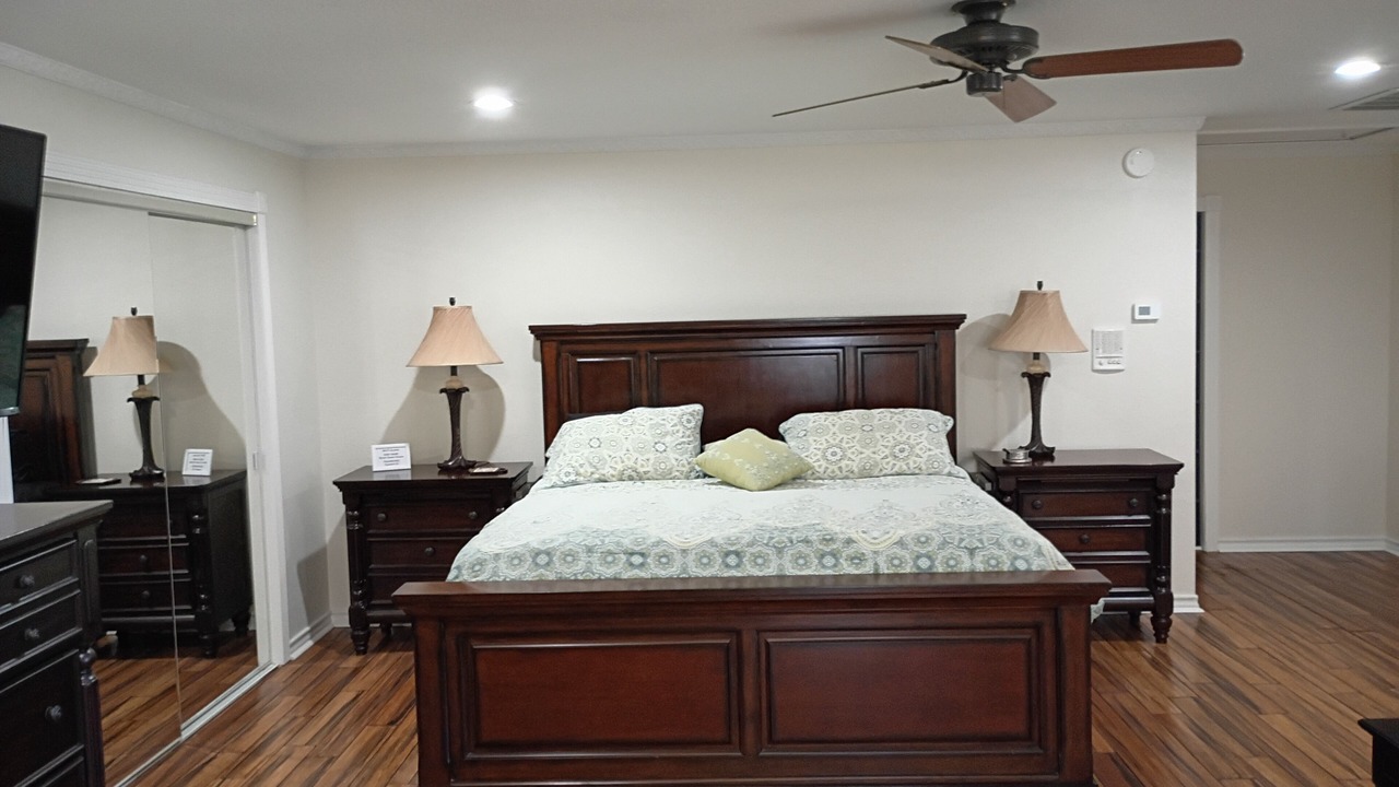 Photo of Bedroom in Redlick