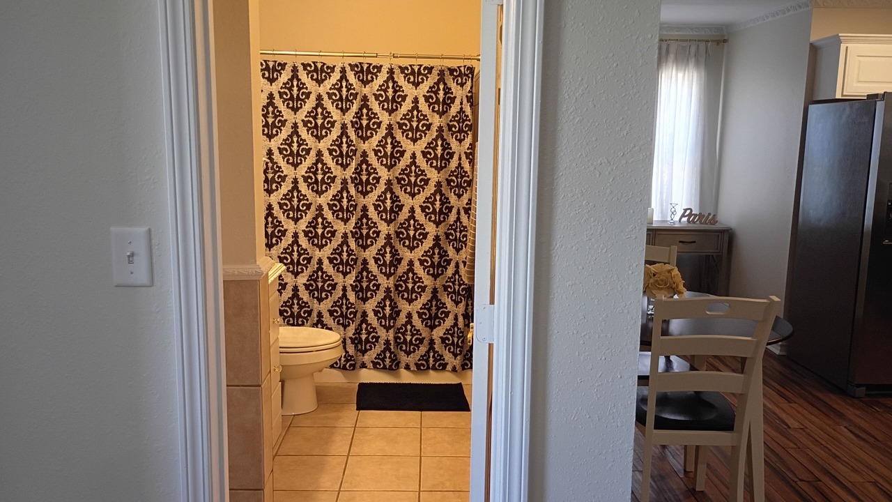 Photo of Bathroom in Redlick
