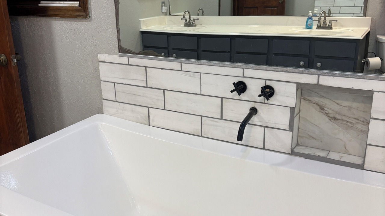 Photo of Bathroom in Bell City