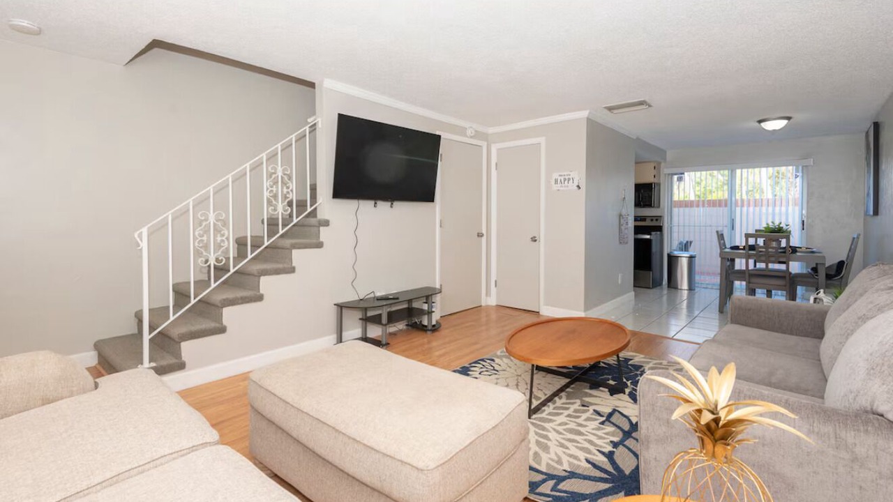 Photo of Livingroom in South Daytona