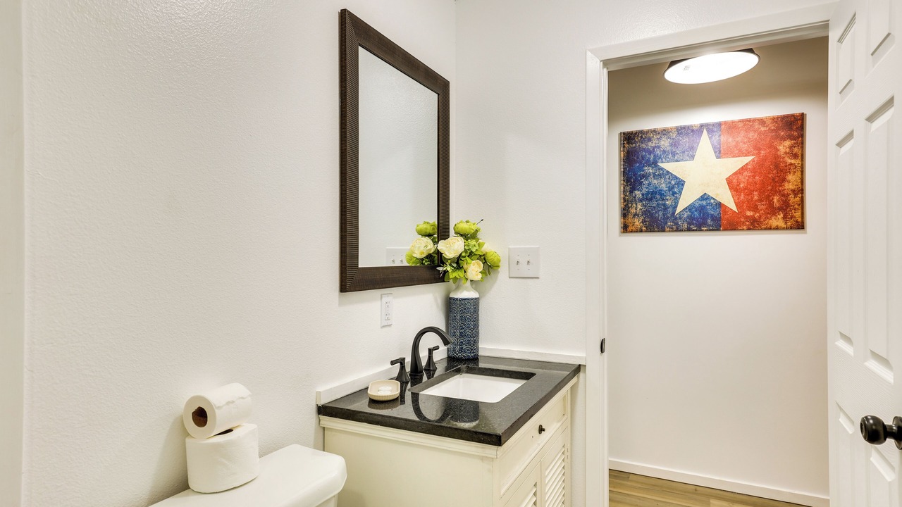 Photo of Bathroom in Joaquin