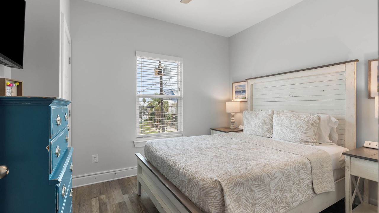 Photo of Bedroom in Silver Cay