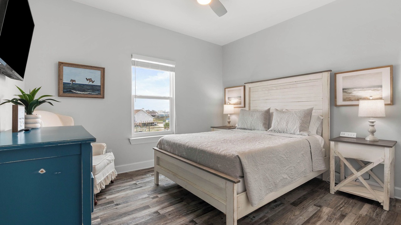 Photo of Bedroom in Silver Cay