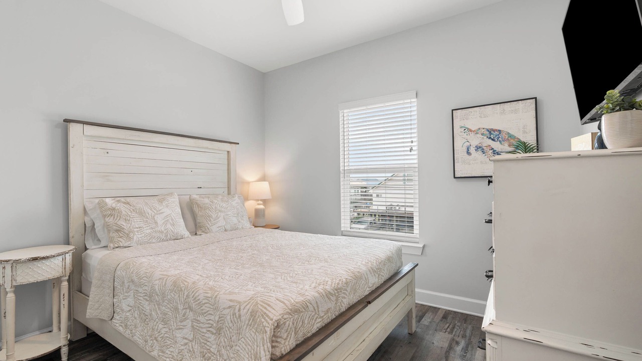 Photo of Bedroom in Silver Cay