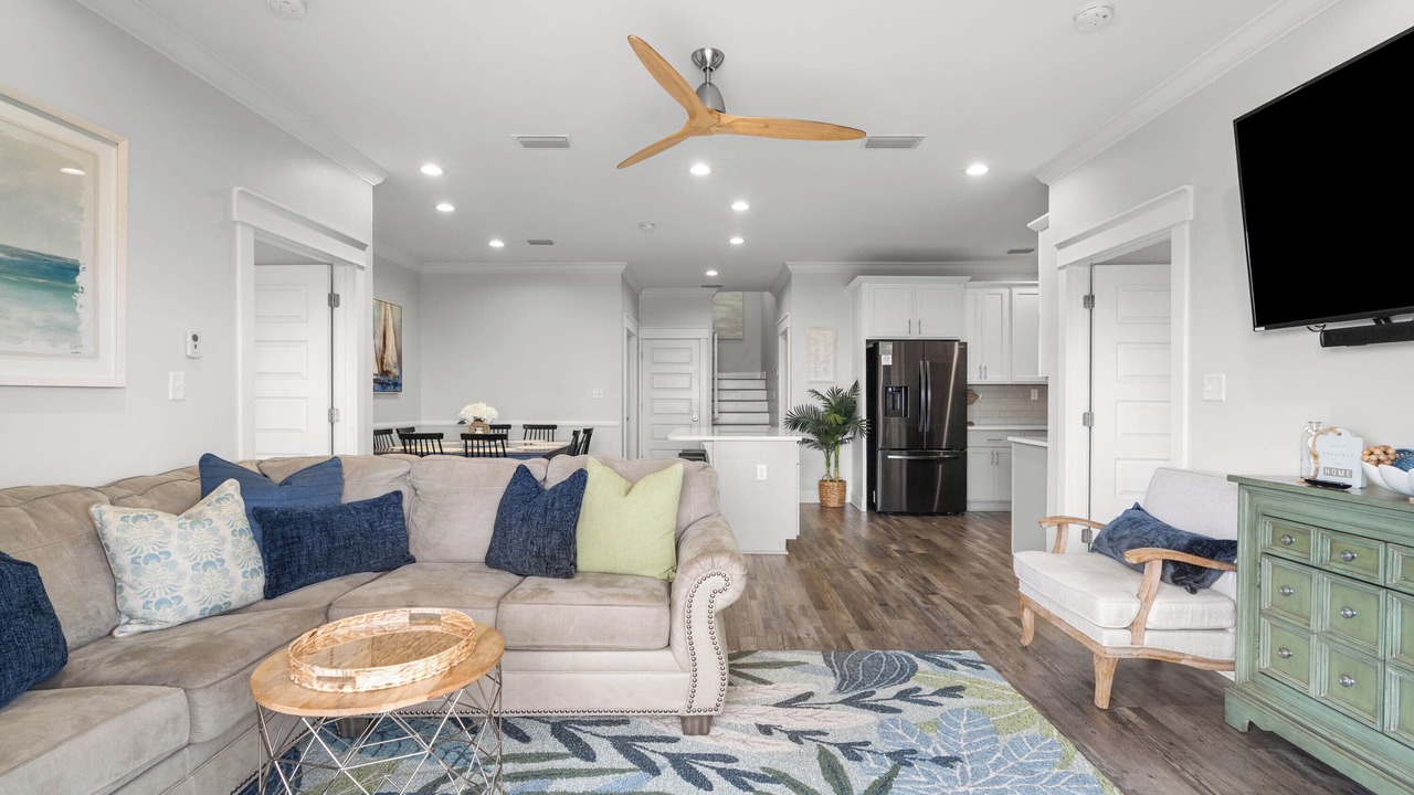 Photo of Livingroom in Silver Cay