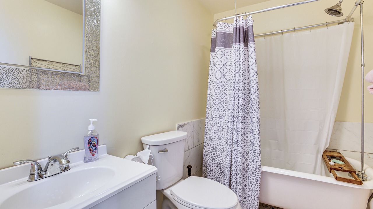 Photo of Bathroom in Whitney