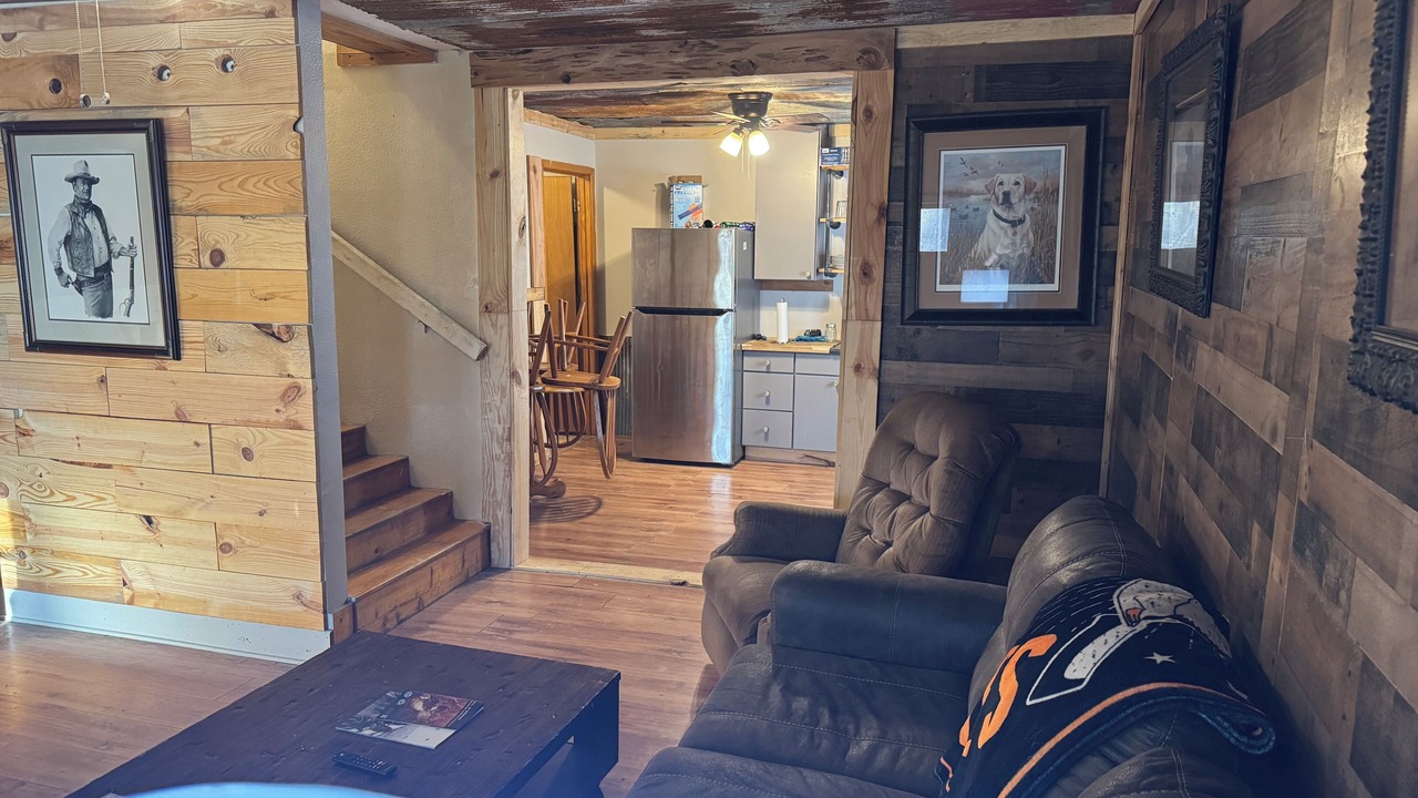 Photo of Livingroom in De Valls Bluff