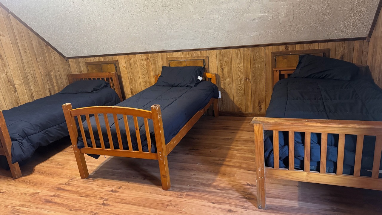 Photo of Bedroom in De Valls Bluff