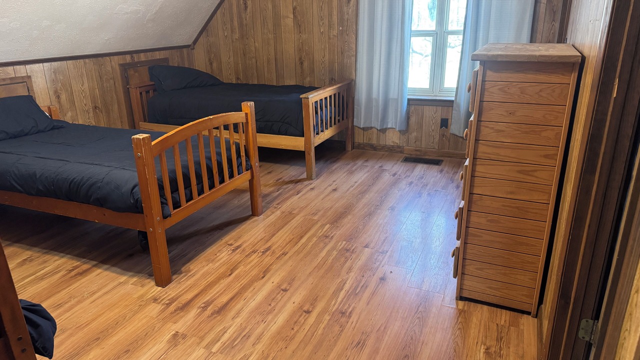 Photo of Bedroom in De Valls Bluff