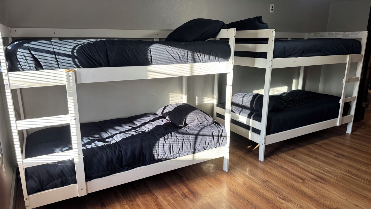 Photo of Bedroom in De Valls Bluff