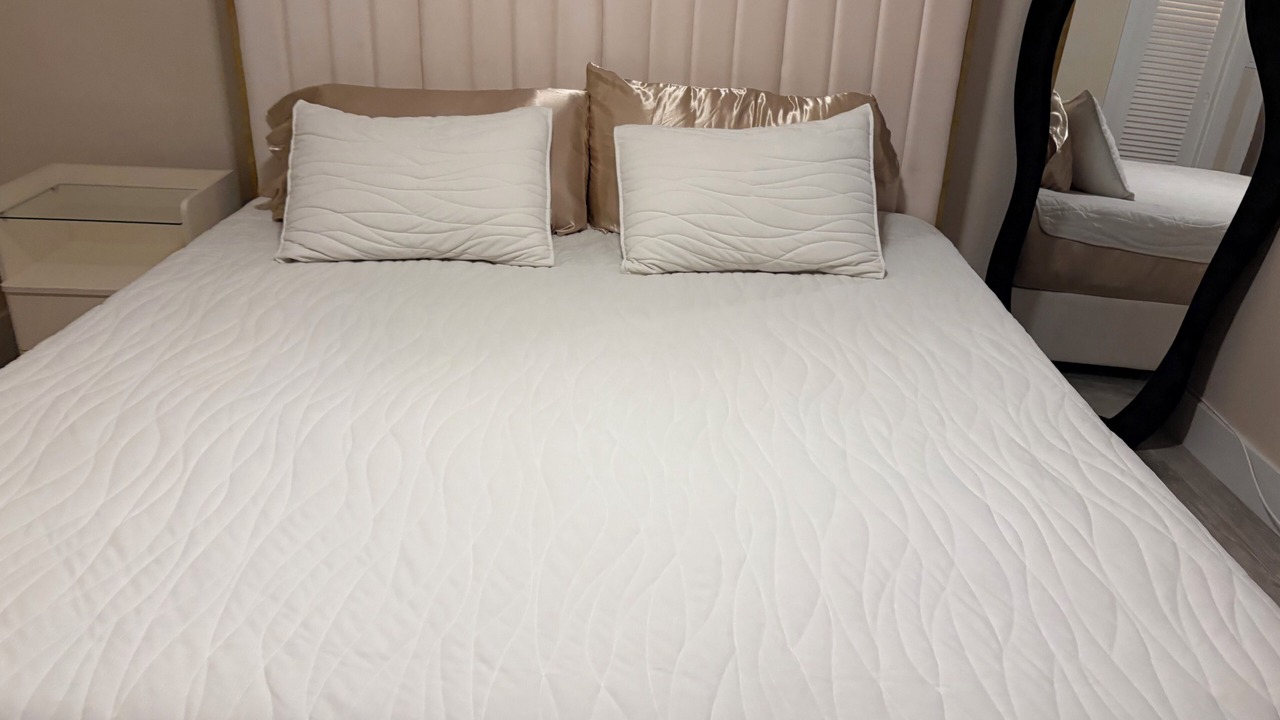 Photo of Bedroom in Riviera Beach