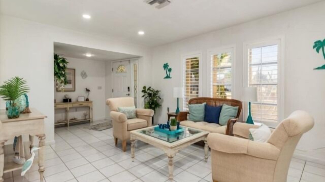 Photo of Livingroom in Port Charlotte
