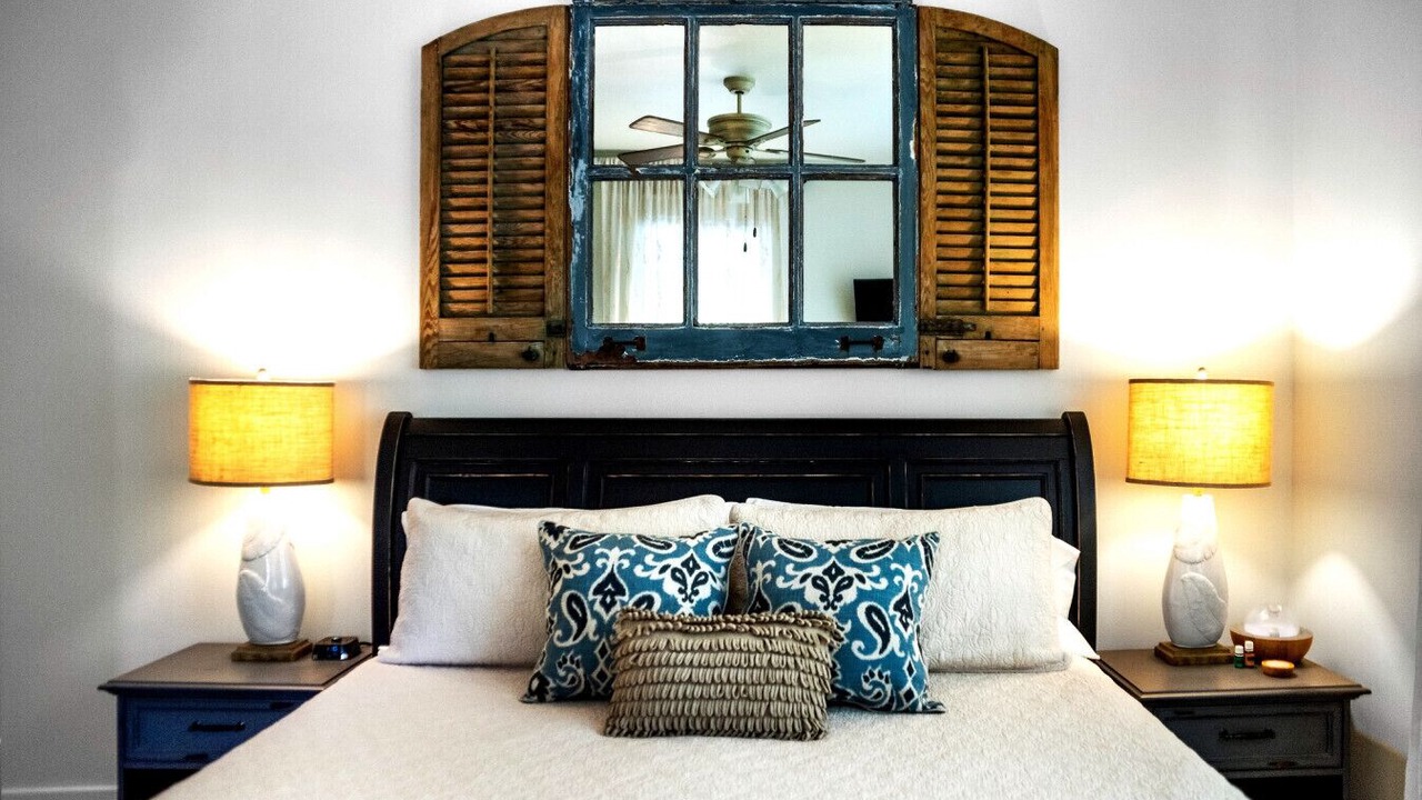 Photo of Bedroom in Mandeville