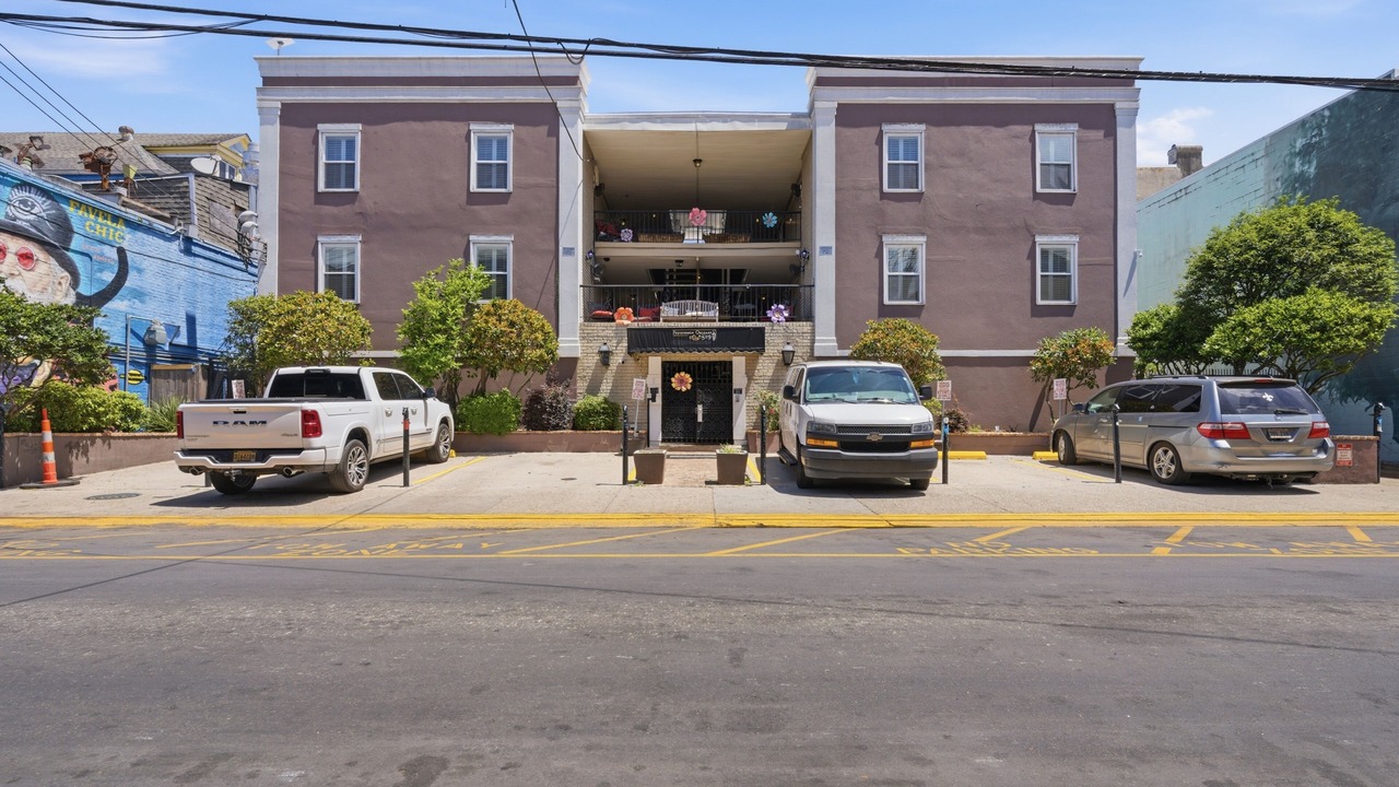 Photo of Others in Faubourg Marigny