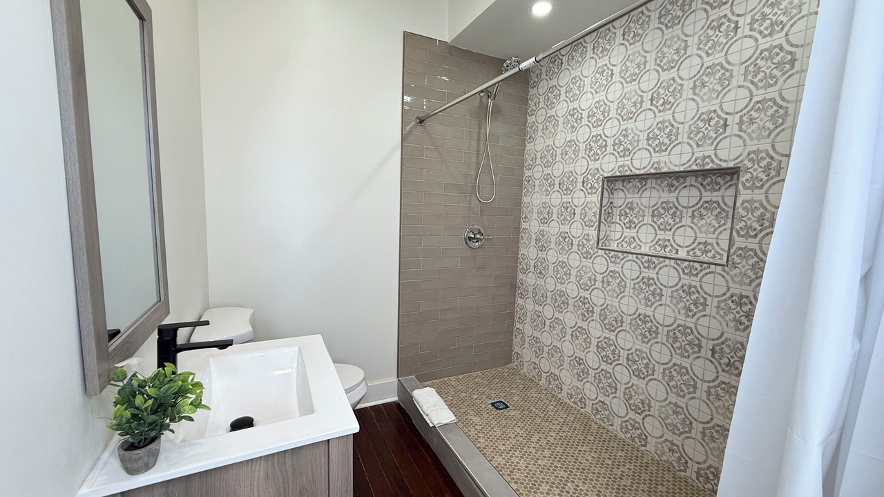 Photo of Bathroom in West Riverside