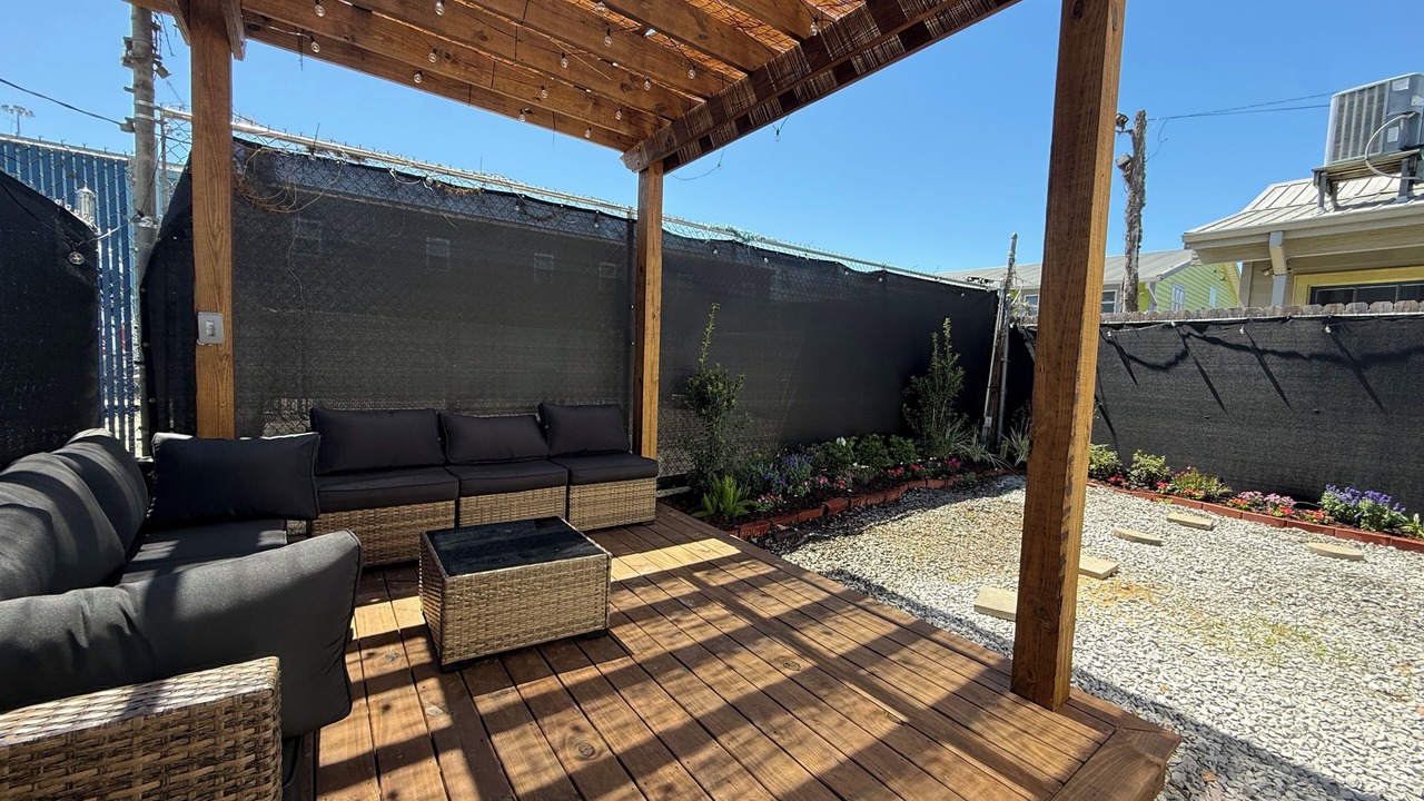 Photo of Patio Balcony in West Riverside