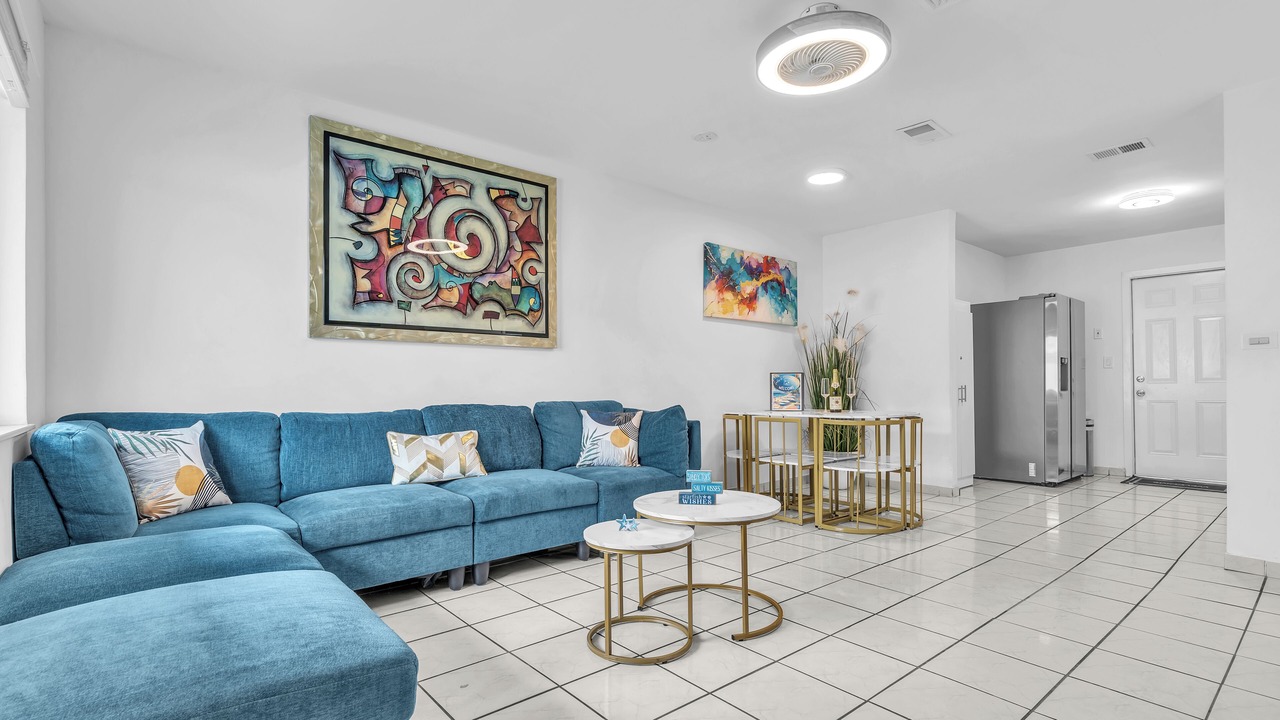 Photo of Livingroom in West Little Havana