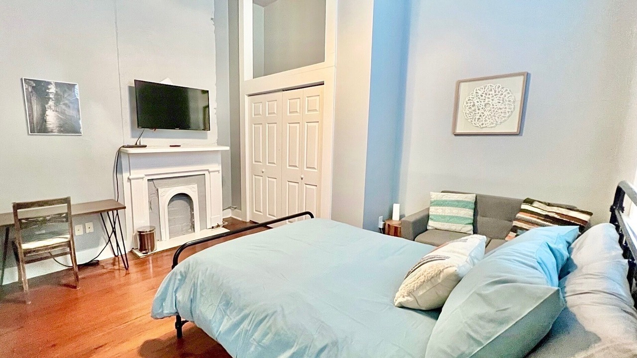 Photo of Bedroom in Esplanade Ridge
