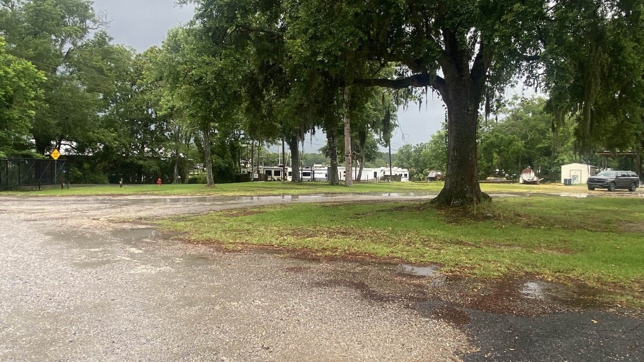 Photo of Others in Gautier